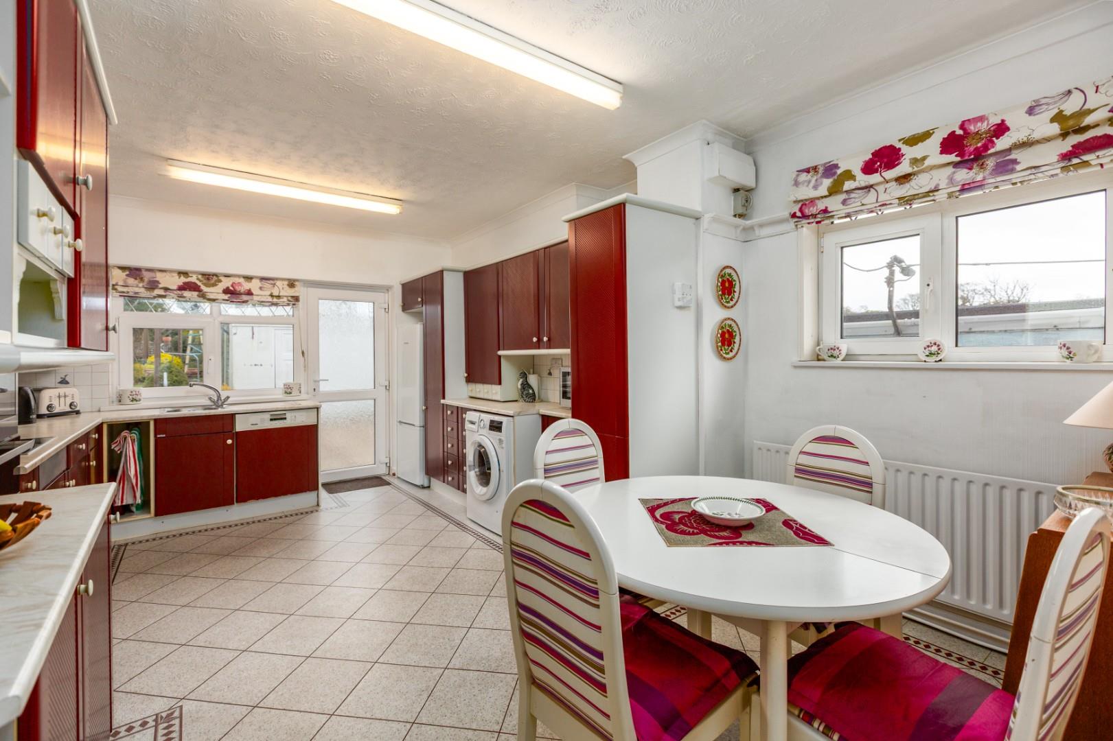 Espalone, Murton, Swansea, SA3 3AH